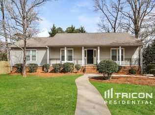 1810 Trentwood Dr, Greensboro, NC 27408