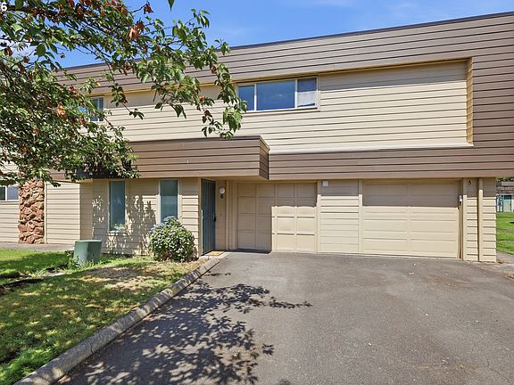 2nd image of 2727 Gateway St APT 6
