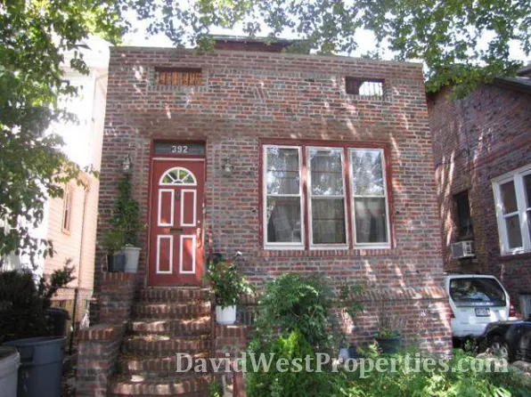 392 E 7th St, Brooklyn, NY 11218