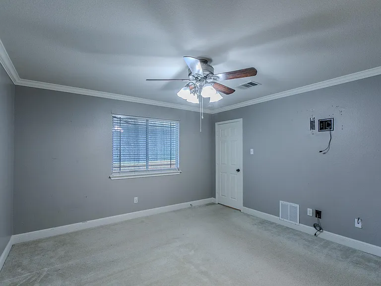 824 Palo Duro Dr — Photo 12