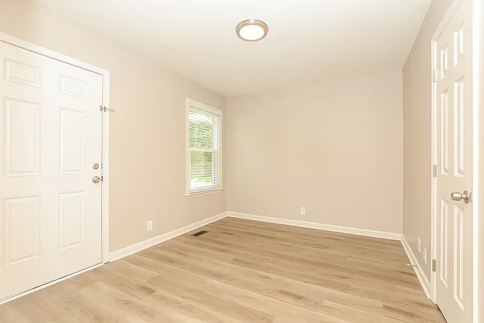 415 Country Village Dr — Photo 13
