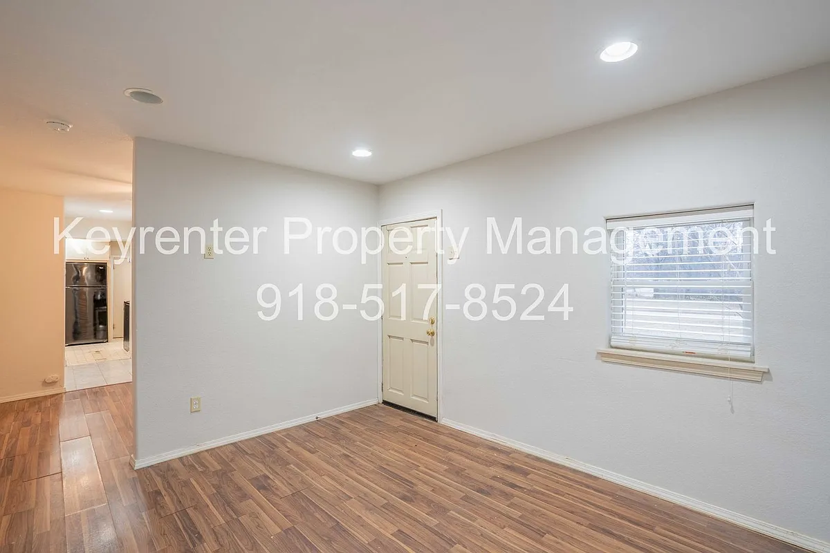 Building Photo - S Joplin Ave Triplex