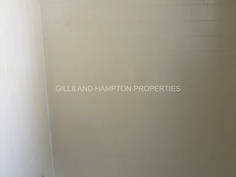 612 NW 4th St — Photo 12