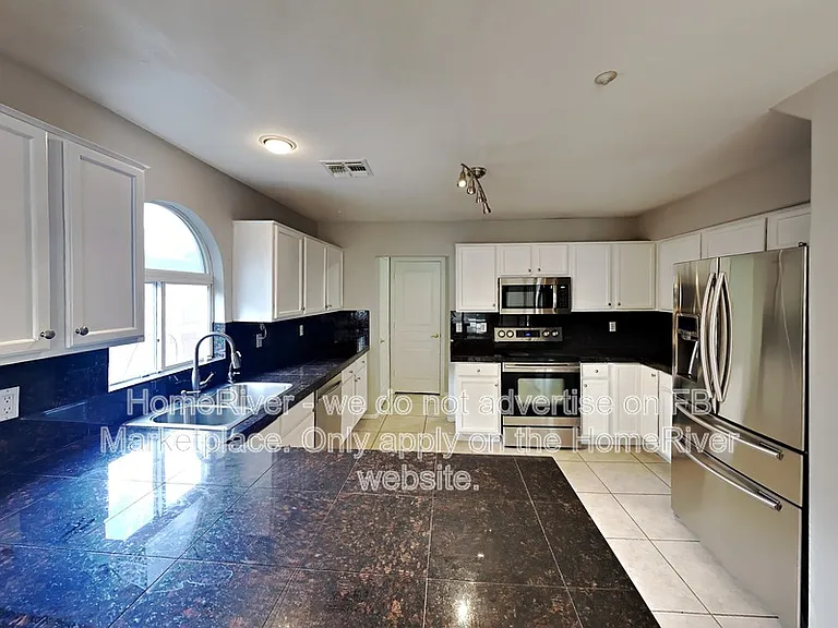 15550 N Frank Lloyd Wright Blvd #1084 — Photo 5