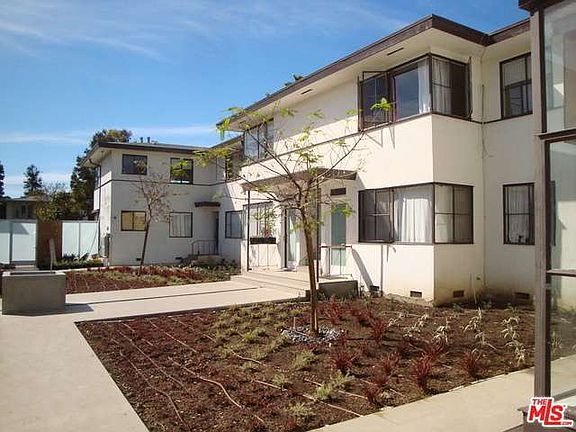 2nd image of 3130 S Barrington Ave APT G