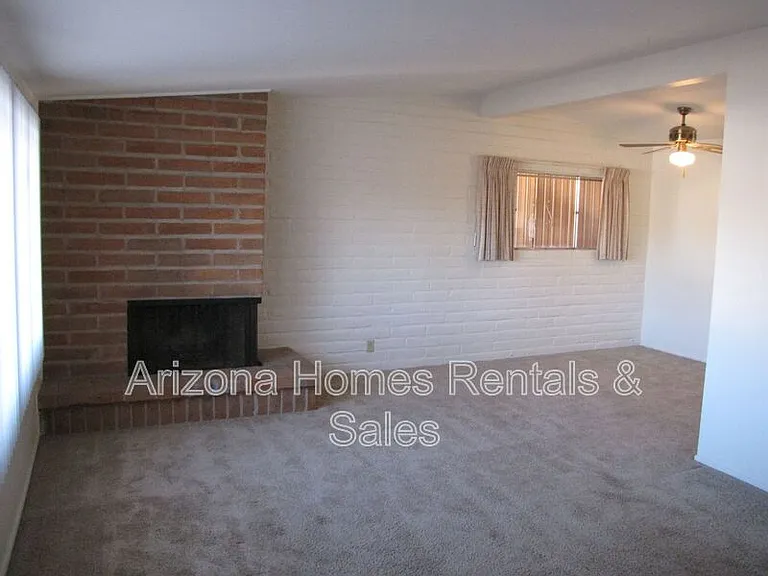 6924 E Elbow Bay Dr — Photo 7