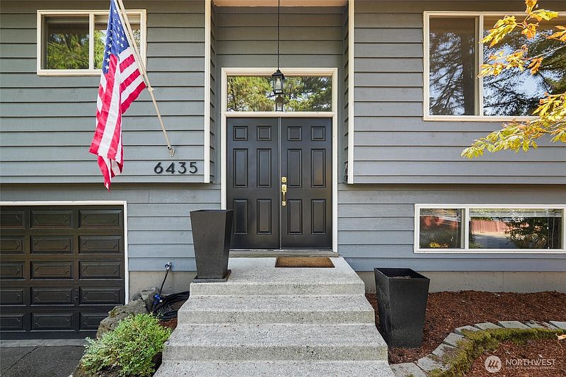 4th image of 6435 NE 198th Street
