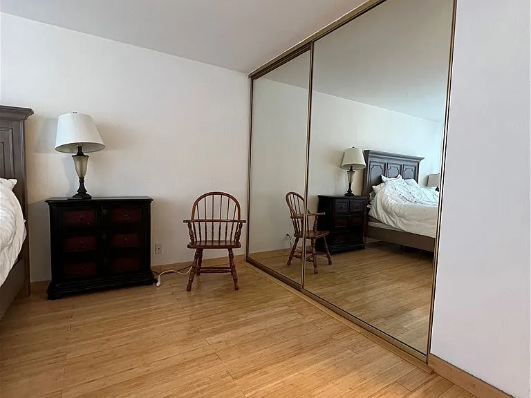 10747 Wilshire Blvd #505 — Photo 17