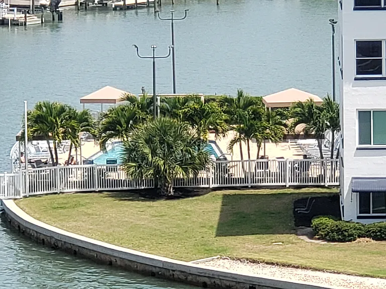 Shore Blvd S — Photo 18