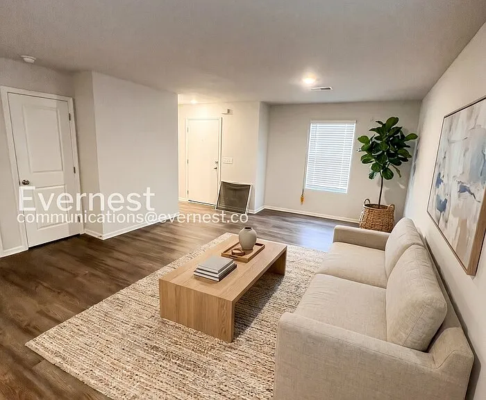 4033 Highland Ave — Photo 4