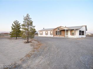 10091 Vicki Ann Rd, Pahrump, NV 89048