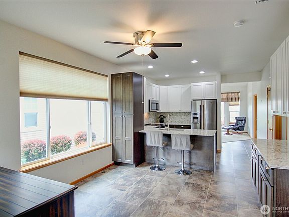 4th image of 1191 Decatur Circle #17B