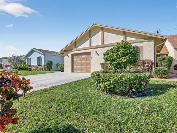 870 NW 32nd Avenue, Delray Beach, FL 33445