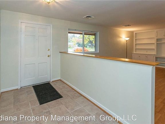 2nd image of 9860 Chambray Dr