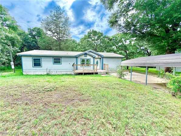 203 Arnall St, Poteau, OK 74953