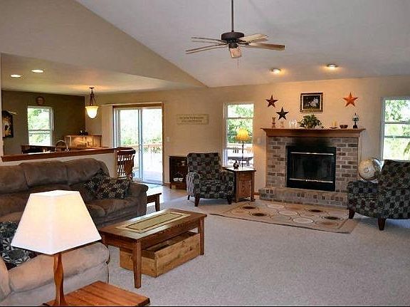 2nd image of 1132 Knollwood Dr