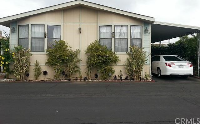 2nd image of 49 Via Entrada