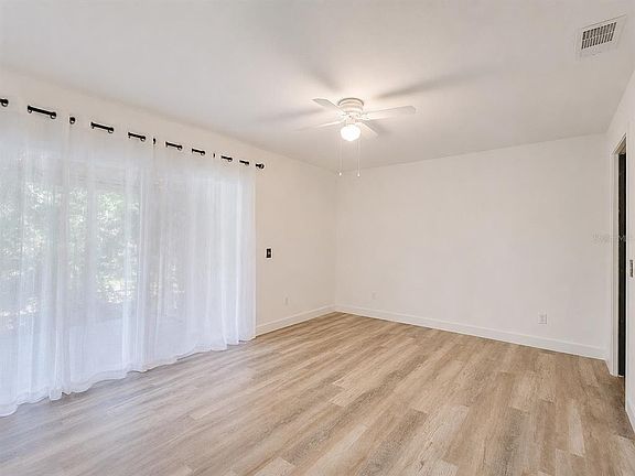 4th image of 4956 VILLAGE GARDENS DRIVE #145