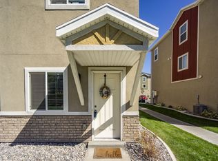 661 N 30 E, Vineyard, UT 84059