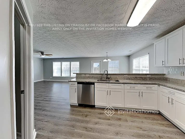 48 Chalet Xing — Photo 9