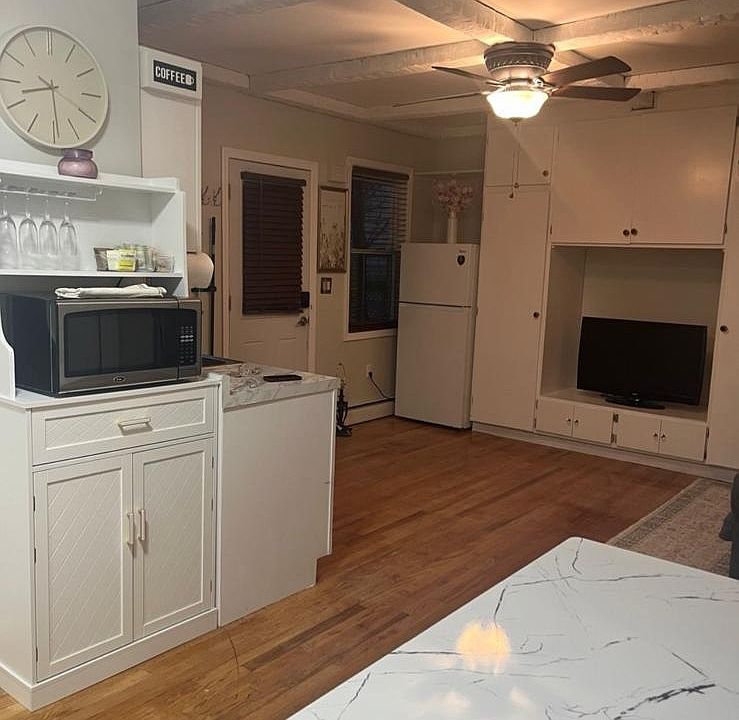 2nd image of 79 Francisco Ave