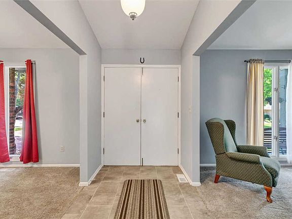 2nd image of 15676 Summer Lake Dr