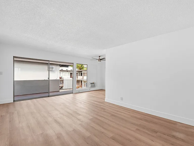 TALA Local at 1301 Havenhurst — Photo 43