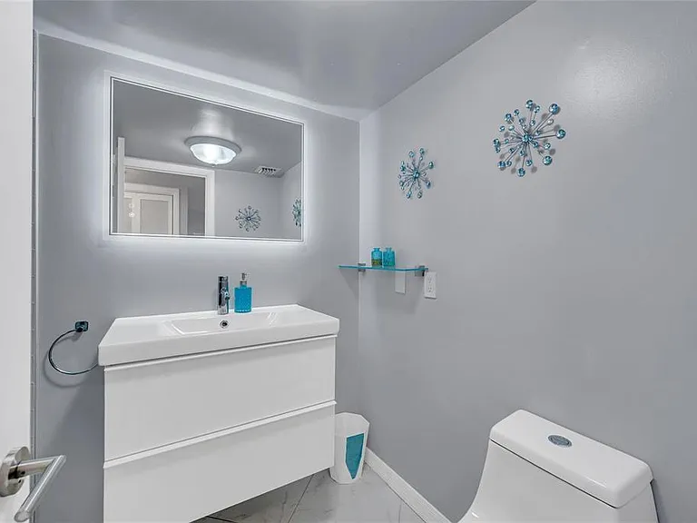 4020 Galt Ocean Dr #1807 — Photo 33