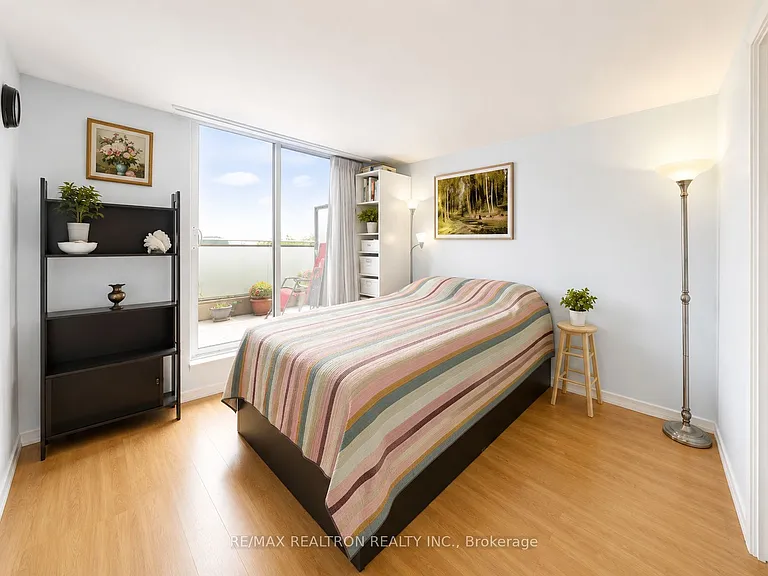 801 Sheppard Ave W #605 — Photo 7