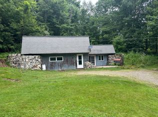 118 Corson LN, Farmington, ME 04938