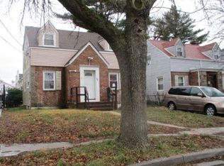 184 Perry St, Hempstead, NY 11550