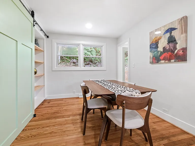 226 Sunset Ave — Photo 20