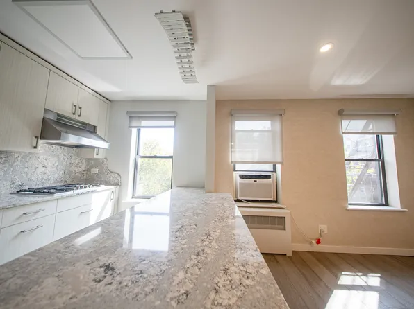 2569 West Second Street image 37 of 43