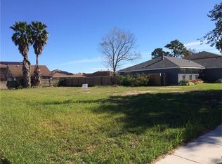 7471 Seven Oaks Rd, New Orleans, LA 70128