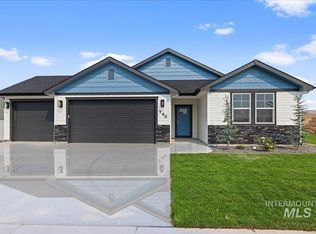 740 Sandy Point St, Payette, ID 83661