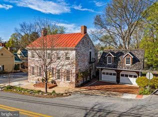 301 E German St, Shepherdstown, WV