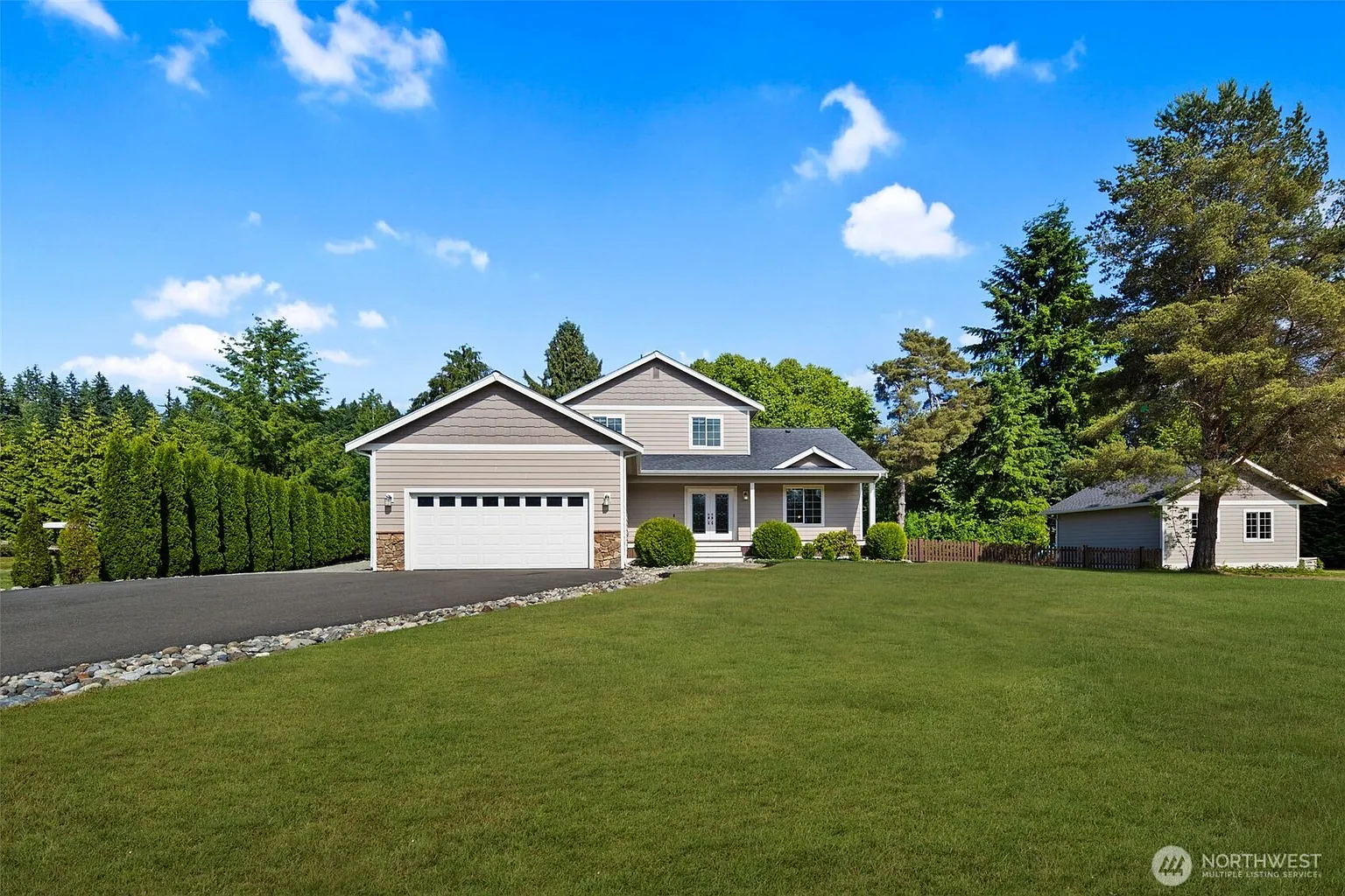 225 145th Drive SE photo 1