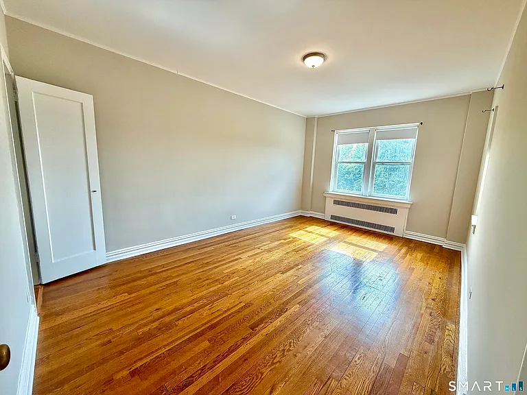 70 Strawberry Hill Ave #5-2D — Photo 9