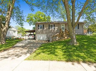 101 N 80th Pl, Kansas City, KS 66111