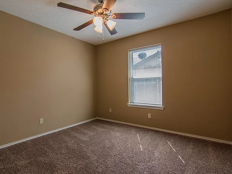 1080 W Hills Ter — Photo 11