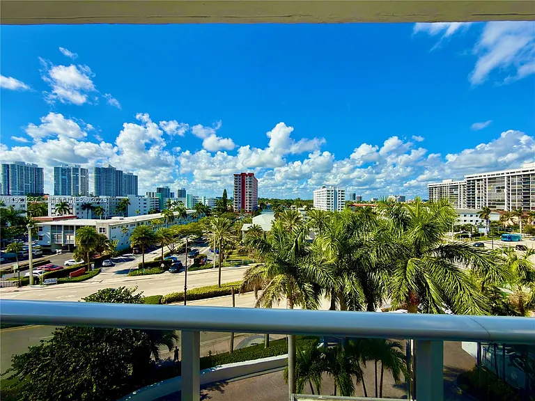 3140 S Ocean Dr #512 — Photo 23