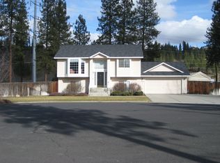 10316 N Bonnie Ct, Nine Mile Falls, WA 99026