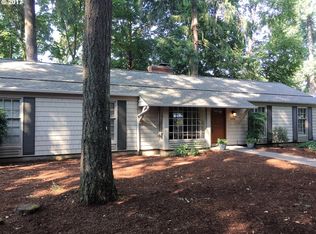 5495 Tree St, Lake Oswego, OR 97035