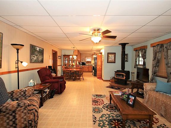 3rd image of 6716 County Road 4713