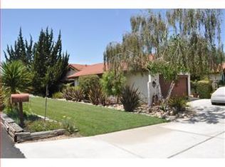 810 Ridgemark Dr, Hollister, CA 95023
