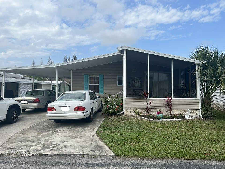 1st image of 26 Lake Pointe Dr