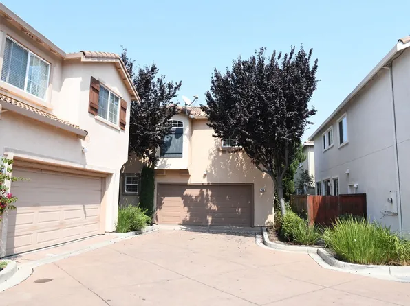 2145 Kingsbury Cir, Santa Clara, CA 95054