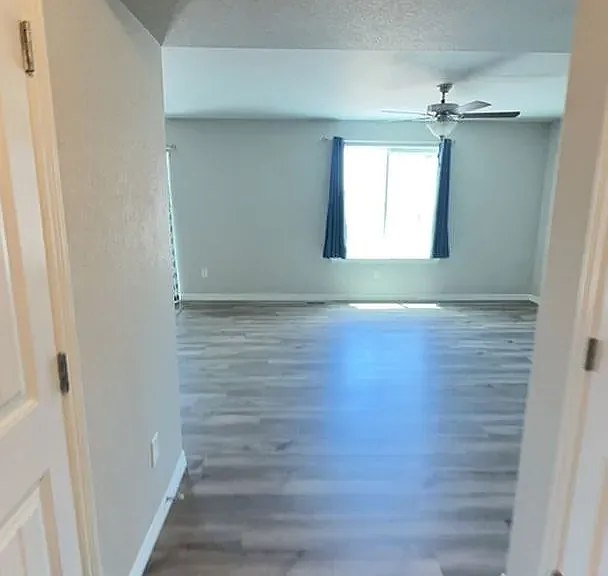 Building Photo - 5423 Hammond Dr