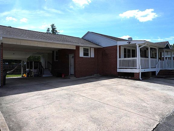 2nd image of 7415 Stinson Rd