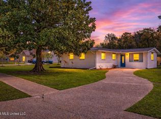 2304 Gulf Ave, Gulfport, MS 39501